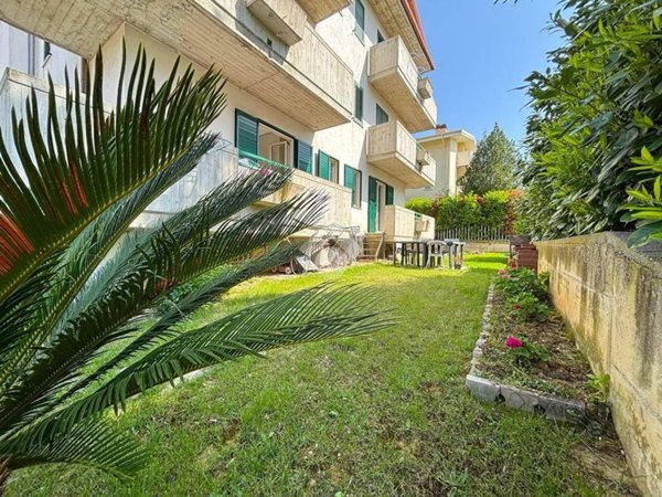 appartamento in vendita ad Atri in zona Casoli