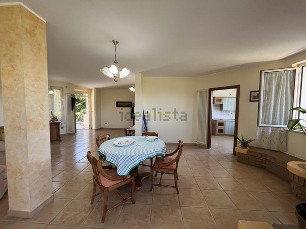 casa indipendente in vendita ad Atri