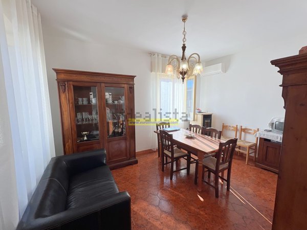 casa indipendente in vendita ad Atri in zona San Giacomo