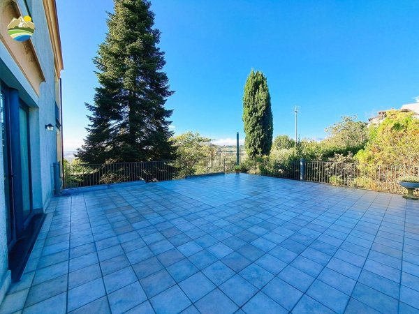 casa indipendente in vendita ad Atri