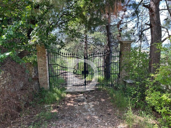 terreno in vendita ad Atri