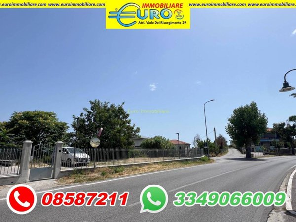 terreno in vendita ad Atri