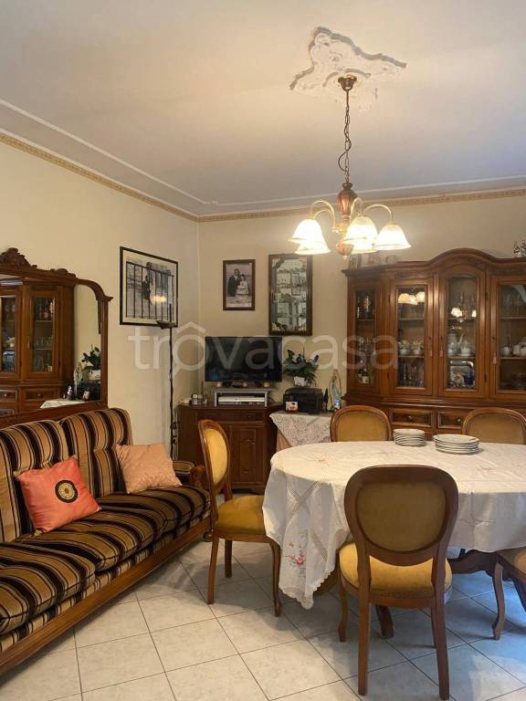 casa indipendente in vendita ad Atri in zona Casoli