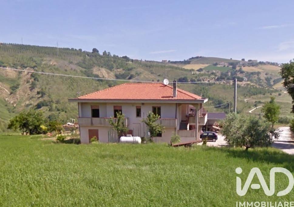 casa indipendente in vendita ad Atri