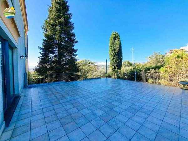 casa indipendente in vendita ad Atri