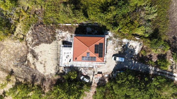 casa indipendente in vendita a Basciano