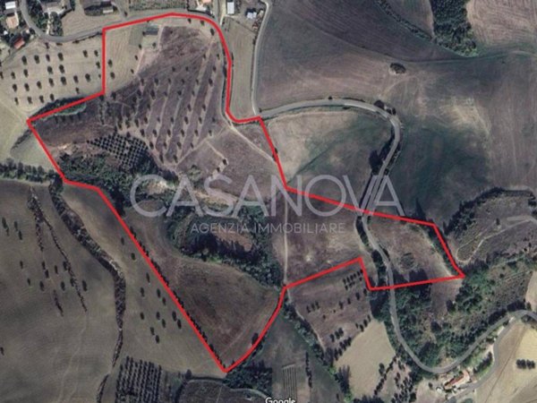 casa indipendente in vendita a Bellante