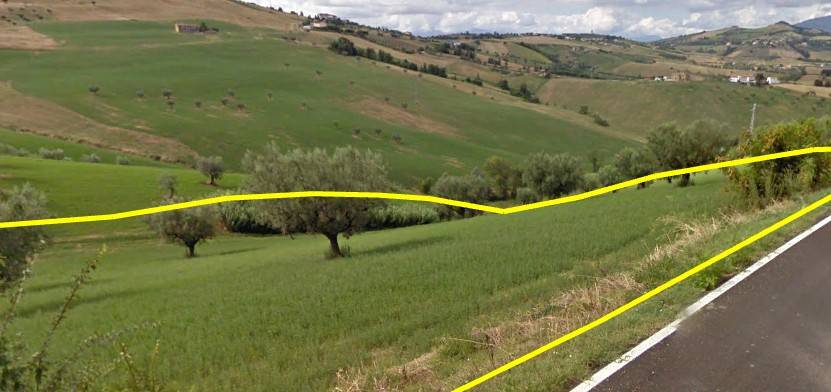 casa indipendente in vendita a Bellante