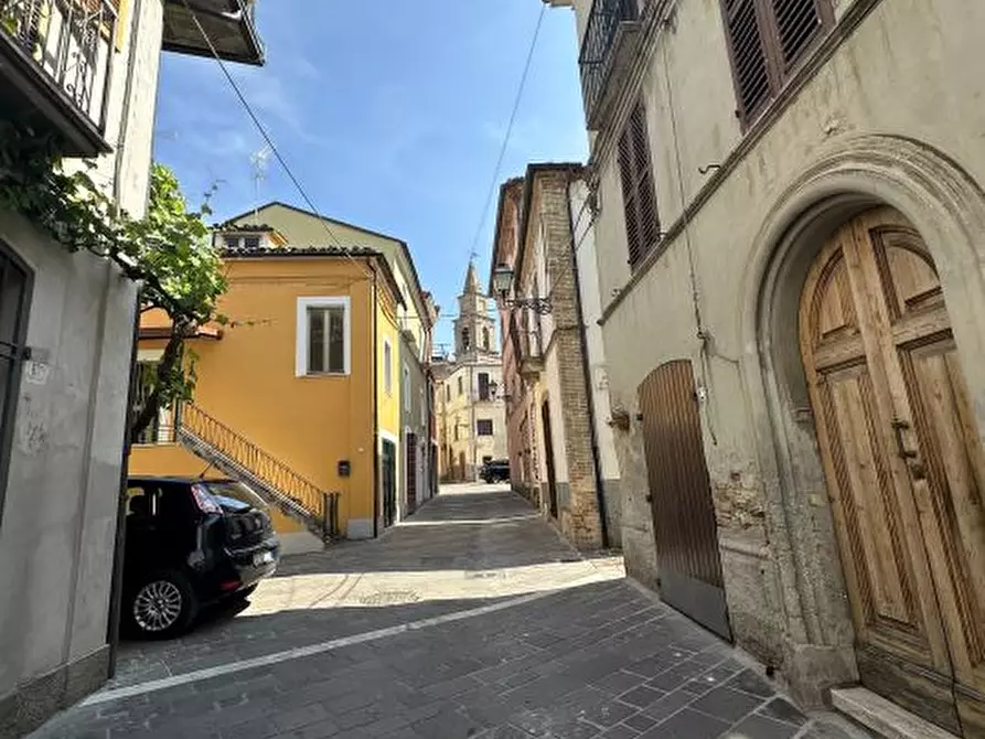 casa indipendente in vendita a Bellante in zona Sant'Arcangelo