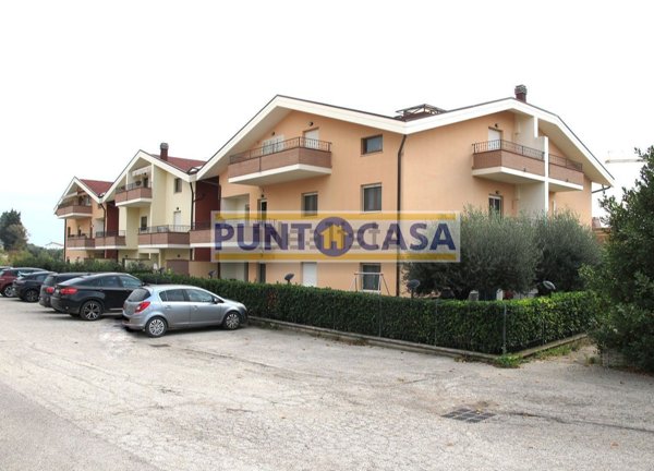 appartamento in vendita a Bellante