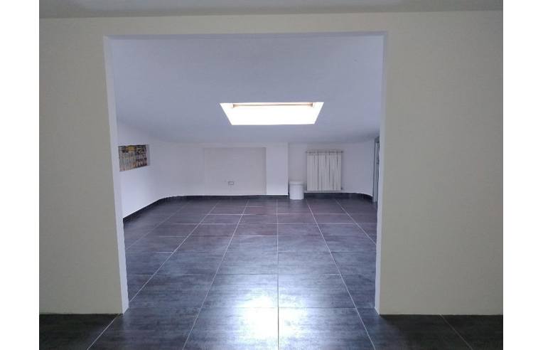 appartamento in vendita a Bellante in zona Bellante Stazione