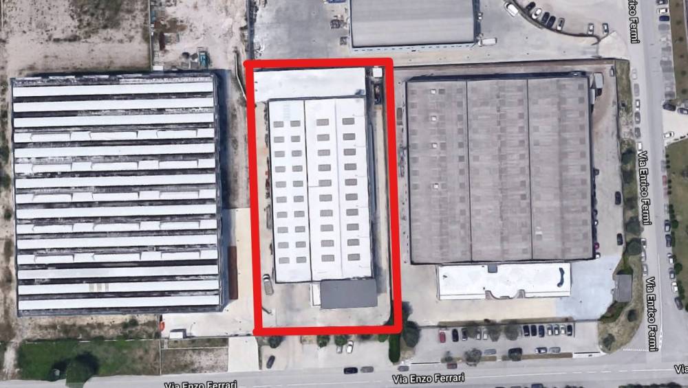 capannone in vendita a Bellante