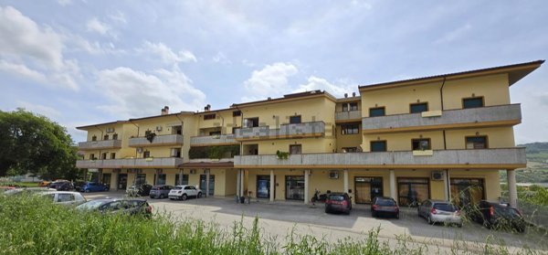 appartamento in vendita a Bellante in zona Bellante Stazione
