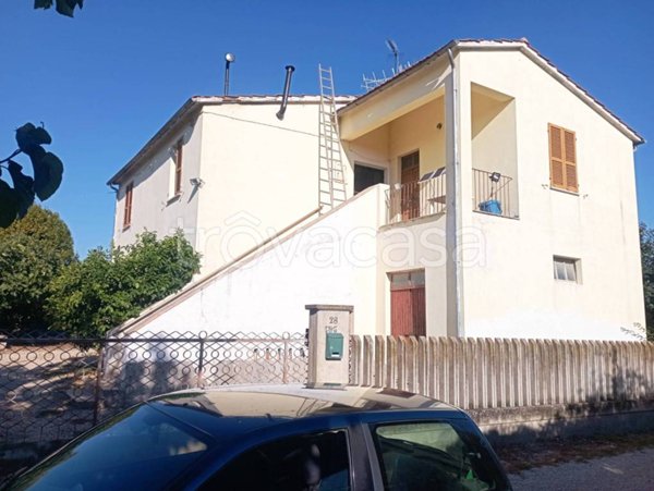 casa indipendente in vendita a Bellante in zona San Mauro