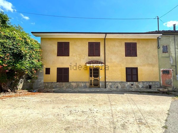 casa semindipendente in vendita a Rocca Cigliè