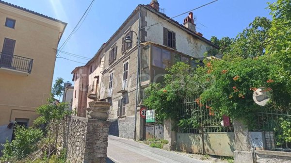 casa indipendente in vendita a Rocca Cigliè