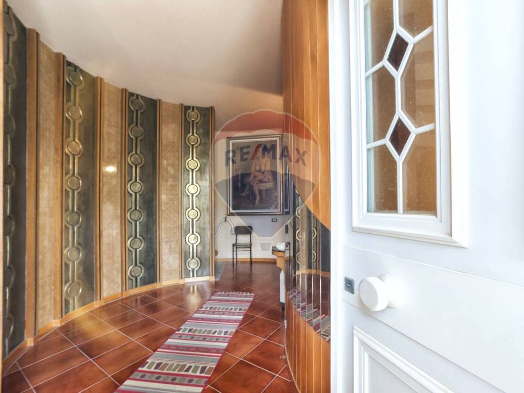 casa indipendente in vendita a Campli