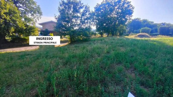 casa indipendente in vendita a Campli in zona Piancarani