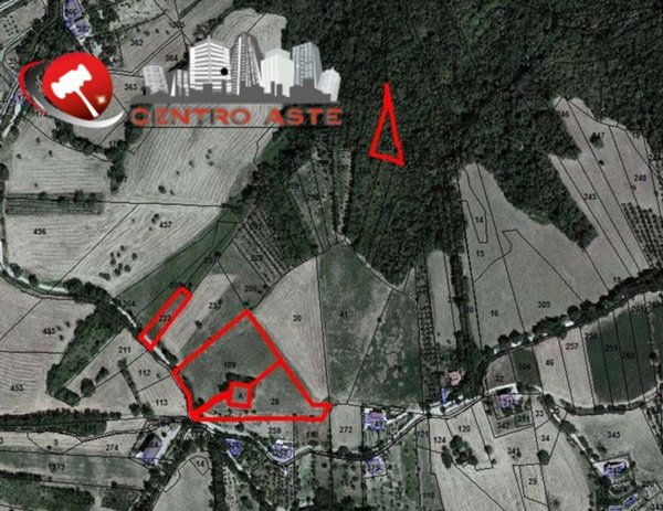casa indipendente in vendita a Campli in zona Traversa