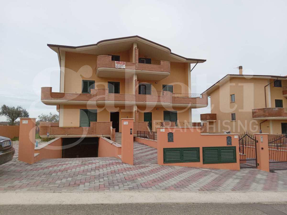 appartamento in vendita a Campli