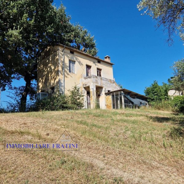 appartamento in vendita a Campli in zona Sant'Onofrio