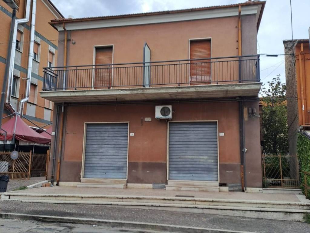casa indipendente in vendita a Campli in zona Sant'Onofrio