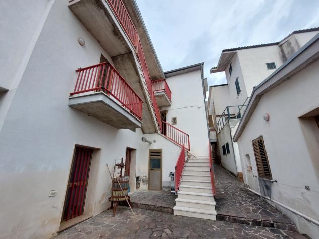 appartamento in vendita a Campli in zona Garrufo