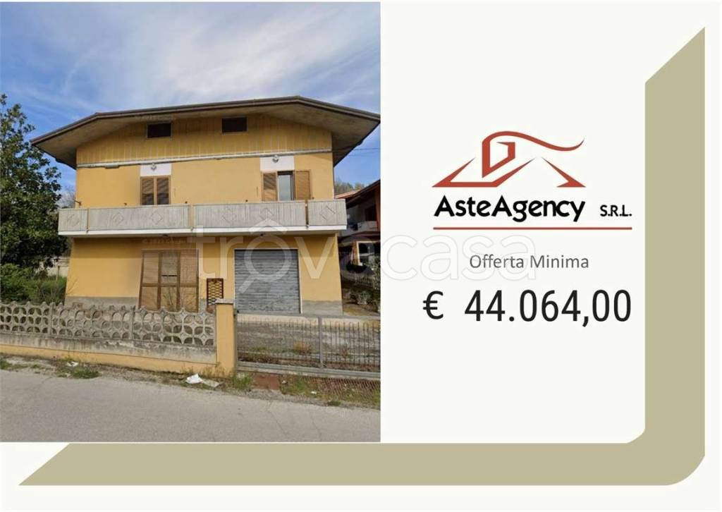 casa indipendente in vendita a Campli in zona Sant'Onofrio