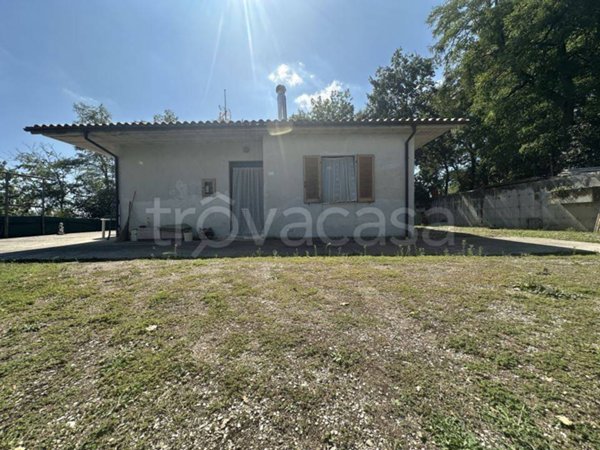 casa indipendente in vendita a Campli in zona Masseri