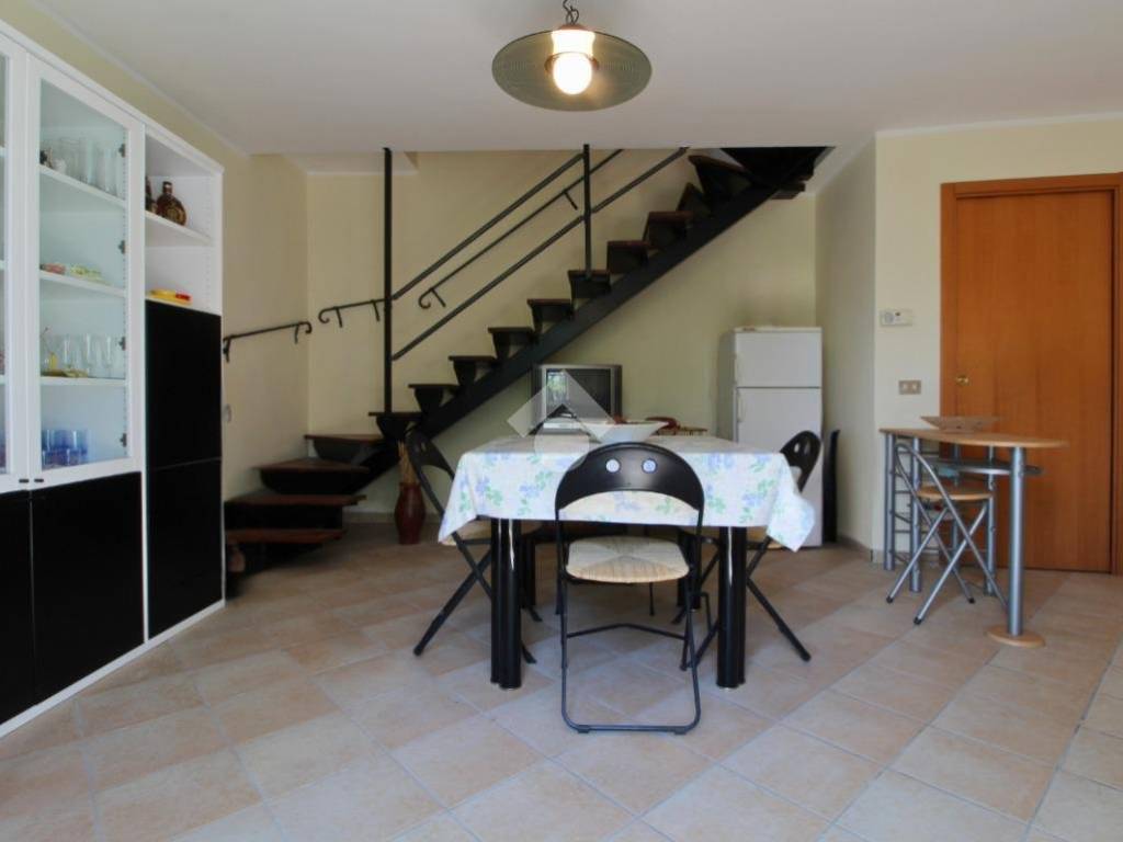 casa indipendente in vendita a Campli in zona Villa Camera