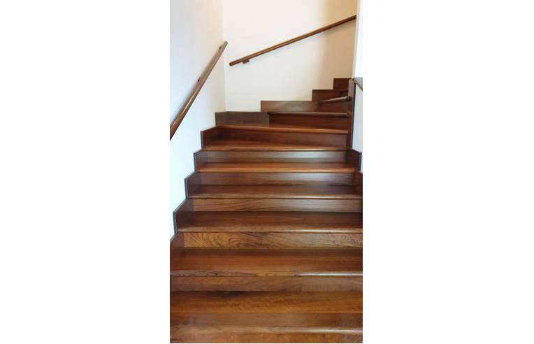 casa indipendente in vendita a Campli in zona Floriano