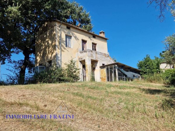 casa indipendente in vendita a Campli in zona Sant'Onofrio
