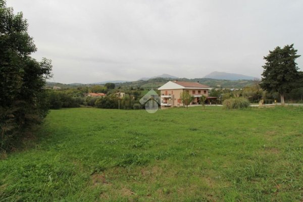 casa indipendente in vendita a Campli in zona Villa Camera