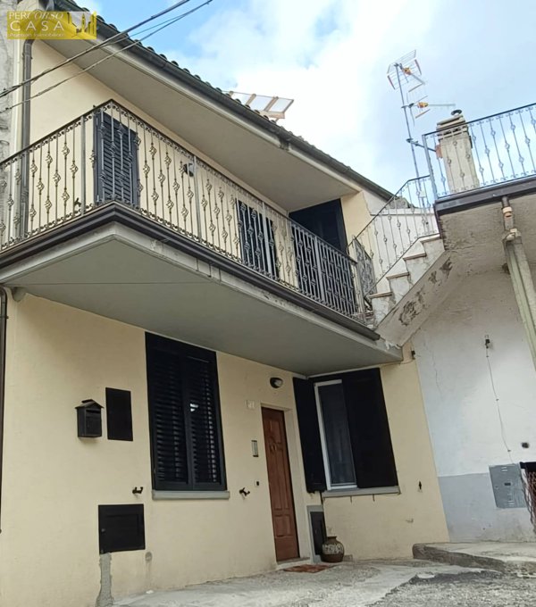 appartamento in vendita a Campli in zona Battaglia