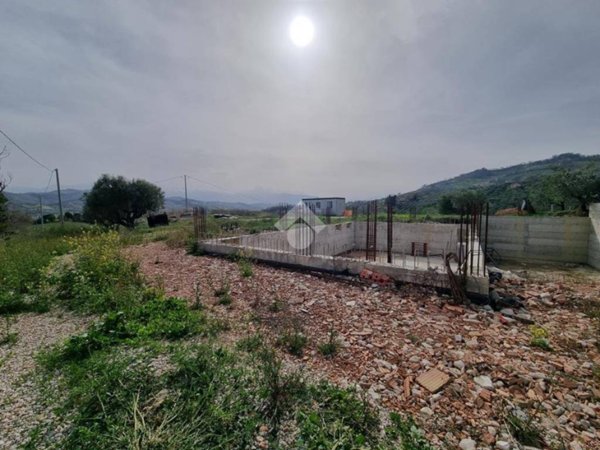 terreno agricolo in vendita a Canzano in zona Santa Lucia