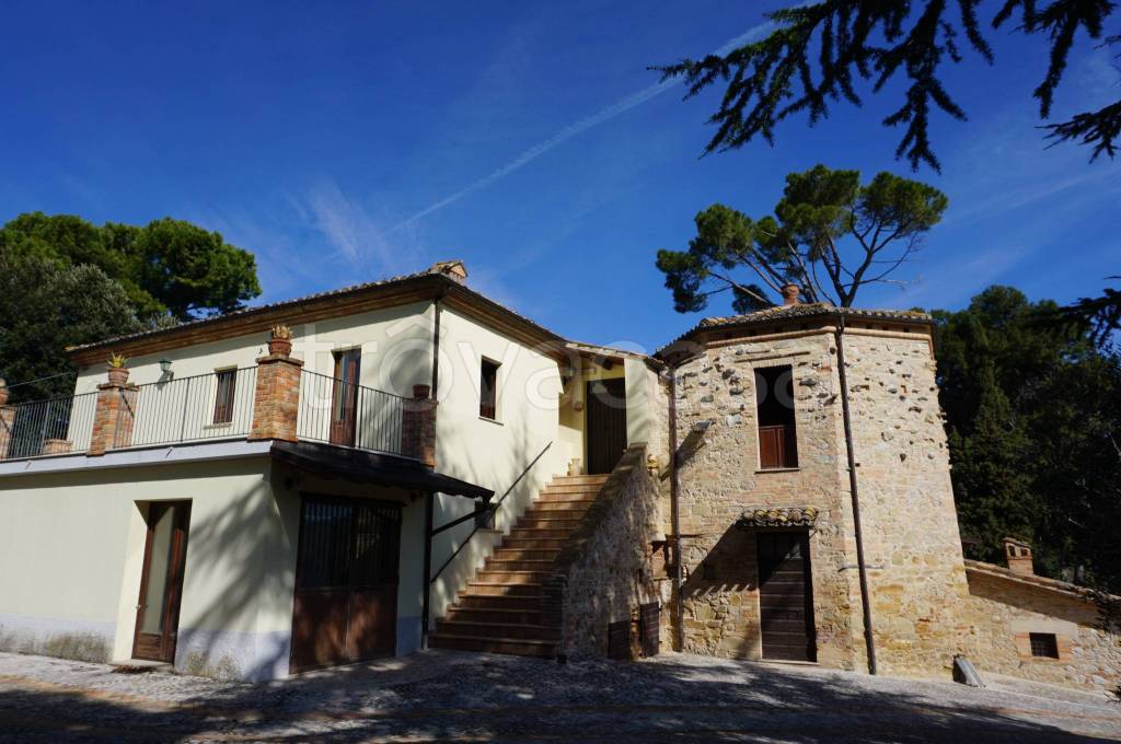 casa indipendente in vendita a Canzano