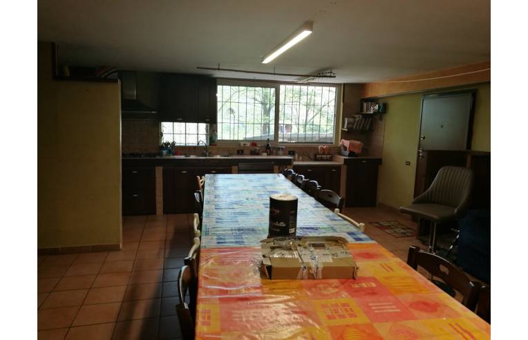 casa indipendente in vendita a Canzano