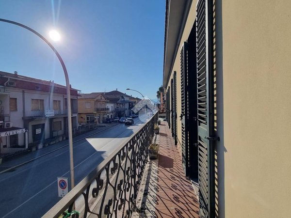 casa indipendente in vendita a Castellalto in zona Castelnuovo Vomano