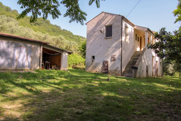 casa indipendente in vendita a Castellalto in zona Mulano