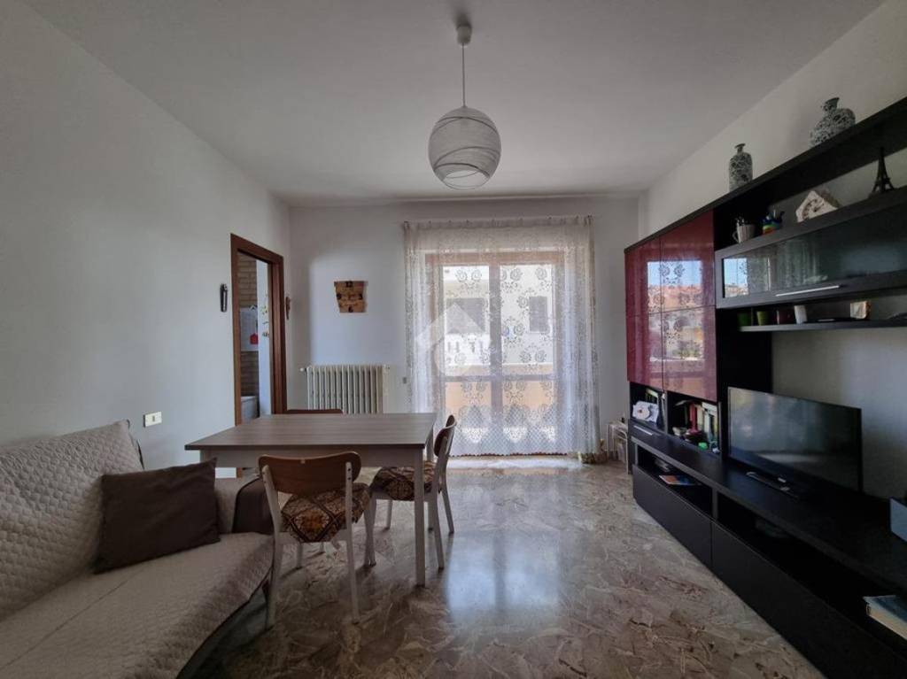 appartamento in vendita a Castellalto in zona Castelnuovo Vomano