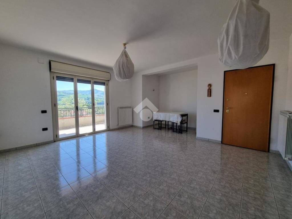 appartamento in vendita a Castellalto in zona Castelnuovo Vomano