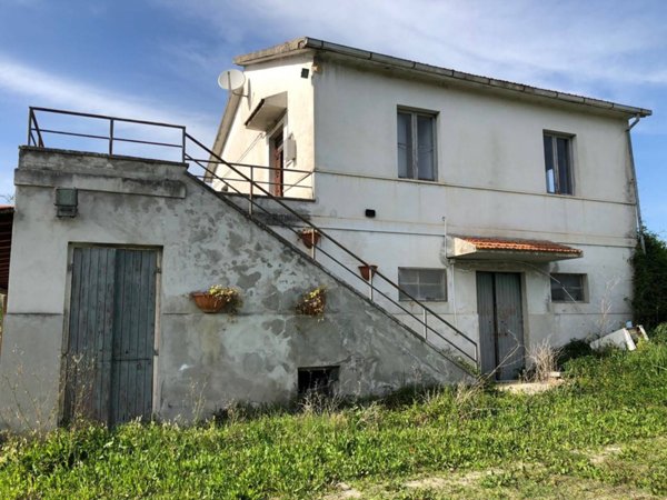 casa indipendente in vendita a Castellalto in zona Casemolino