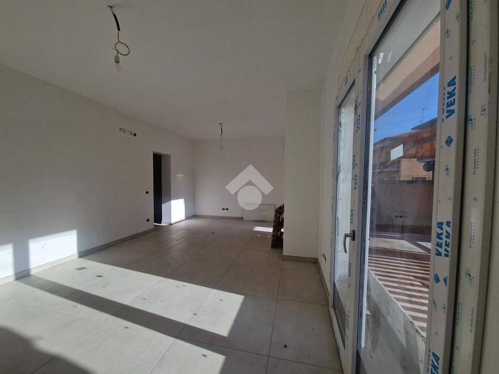 casa indipendente in vendita a Castellalto in zona Castelnuovo Vomano