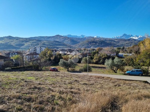 terreno edificabile in vendita a Castellalto in zona Castelnuovo Vomano