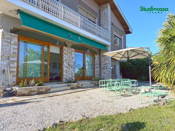 appartamento in vendita a Castellalto