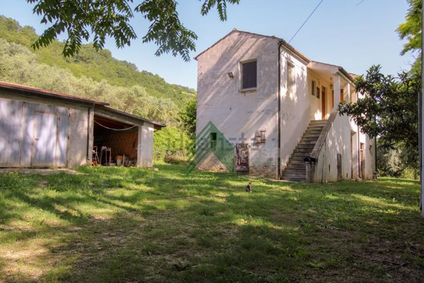 casa indipendente in vendita a Castellalto in zona Mulano
