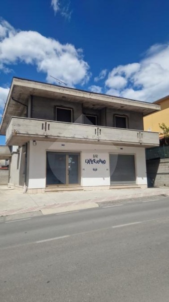 casa indipendente in vendita a Castellalto