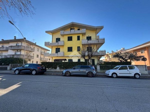 appartamento in vendita a Castellalto in zona Castelnuovo Vomano