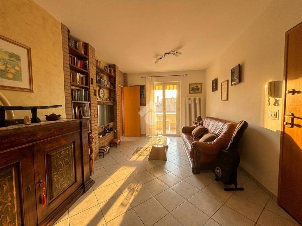 appartamento in vendita a Castellalto in zona Castelnuovo Vomano