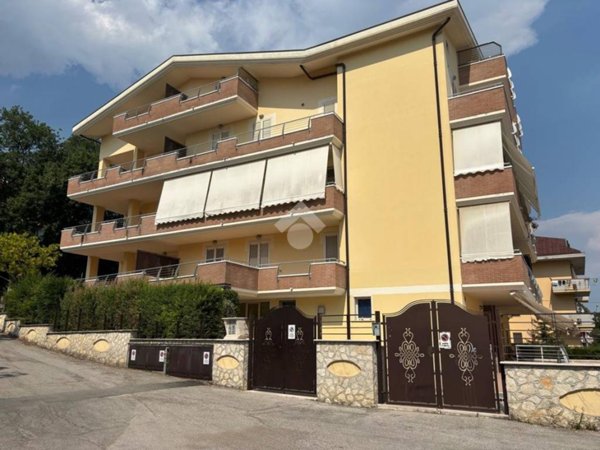 appartamento in vendita a Castellalto in zona Castelnuovo Vomano